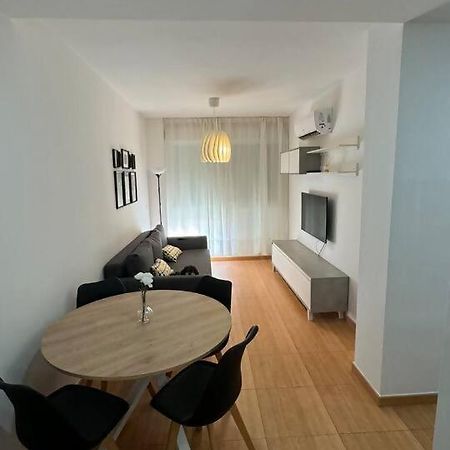 בוריאנה Apartamentos Felip 3 מראה חיצוני תמונה