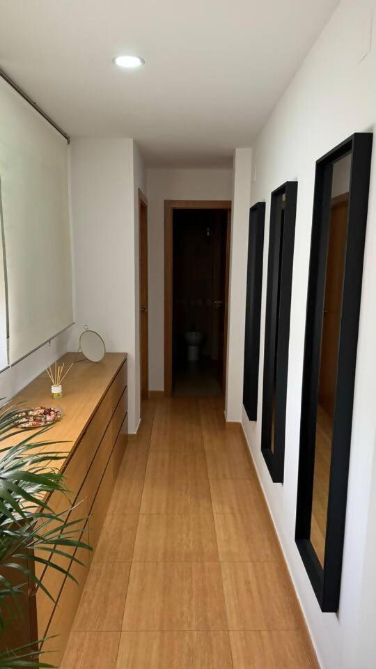 בוריאנה Apartamentos Felip 3 מראה חיצוני תמונה