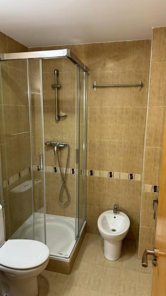 בוריאנה Apartamentos Felip 3 מראה חיצוני תמונה